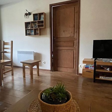 Bel Appartement T3 Pour 6 Personnes A 布里德莱班 外观 照片